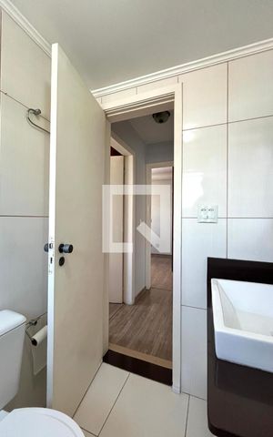 Apartamento para alugar com 77m², 2 quartos e 1 vaga Apartamento para alugar com 77m², 2 quartos e 1 vagaBanheiro