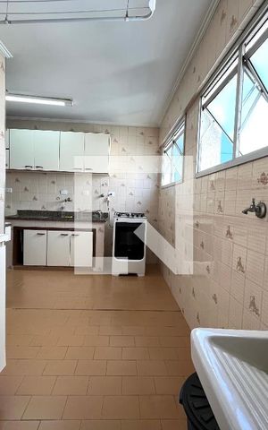 Apartamento para alugar com 77m², 2 quartos e 1 vaga Apartamento para alugar com 77m², 2 quartos e 1 vagaÁrea de Serviço