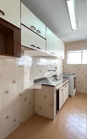 Apartamento para alugar com 77m², 2 quartos e 1 vaga Apartamento para alugar com 77m², 2 quartos e 1 vagaCozinha