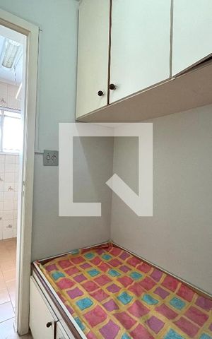 Apartamento para alugar com 77m², 2 quartos e 1 vaga Apartamento para alugar com 77m², 2 quartos e 1 vagaQuarto de Serviço