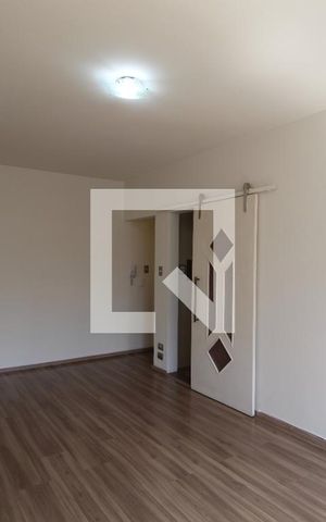 Apartamento à venda com 66m², 1 quarto e sem vagaSala