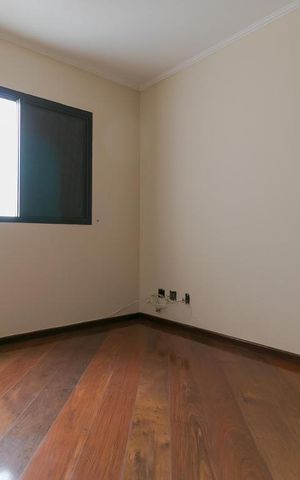 Apartamento para alugar com 140m², 4 quartos e 2 vagas Apartamento para alugar com 140m², 4 quartos e 2 vagasQuarto 01