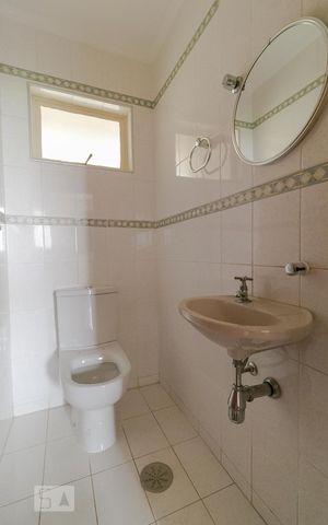 Apartamento para alugar com 140m², 4 quartos e 2 vagas Apartamento para alugar com 140m², 4 quartos e 2 vagasLavabo