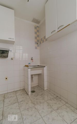 Apartamento para alugar com 140m², 4 quartos e 2 vagas Apartamento para alugar com 140m², 4 quartos e 2 vagasÁrea de Serviço