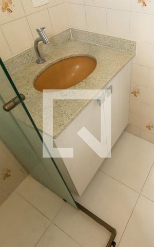 Apartamento para alugar com 46m², 1 quarto e 1 vaga Apartamento para alugar com 46m², 1 quarto e 1 vagaBanheiro