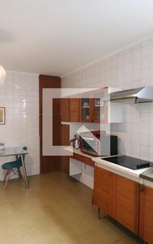 Apartamento à venda com 102m², 2 quartos e 1 vagaCozinha