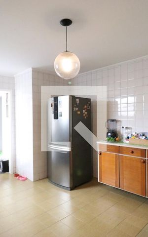 Apartamento à venda com 102m², 2 quartos e 1 vagaCozinha