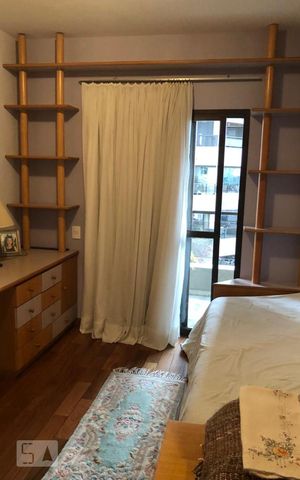 Apartamento à venda com 330m², 4 quartos e 4 vagasQuarto