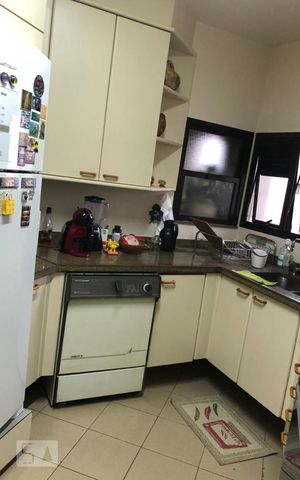Apartamento à venda com 330m², 4 quartos e 4 vagasCozinha