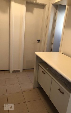 Apartamento à venda com 330m², 4 quartos e 4 vagasDetalhe