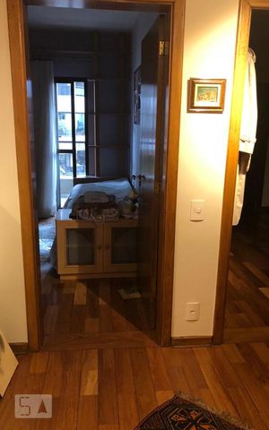 Apartamento à venda com 330m², 4 quartos e 4 vagasDetalhe