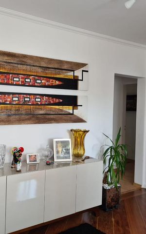 Apartamento para alugar com 95m², 3 quartos e 2 vagas Apartamento para alugar com 95m², 3 quartos e 2 vagasSala