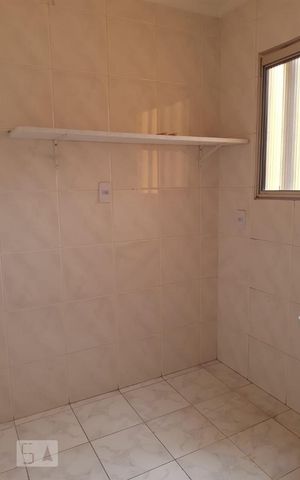 Apartamento à venda com 61m², 2 quartos e 1 vaga Apartamento à venda com 61m², 2 quartos e 1 vagaÁrea de serviço