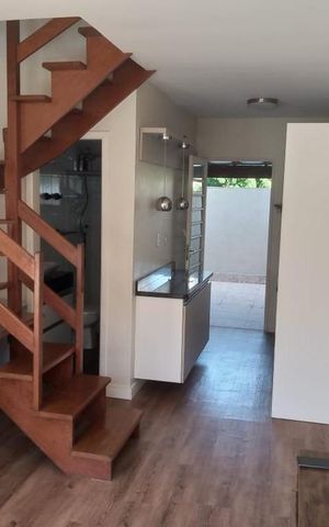 Casa de condomínio à venda com 79m², 2 quartos e 1 vaga