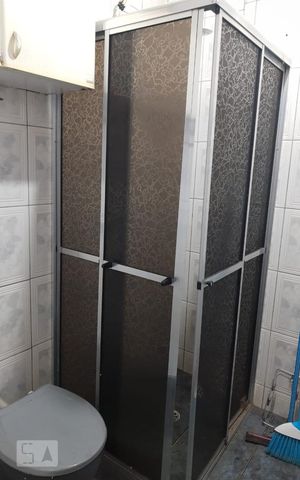 Apartamento à venda com 32m², 1 quarto e sem vaga Apartamento à venda com 32m², 1 quarto e sem vagaBanheiro