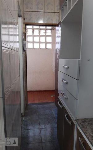 Apartamento à venda com 32m², 1 quarto e sem vaga Apartamento à venda com 32m², 1 quarto e sem vagaEntrada