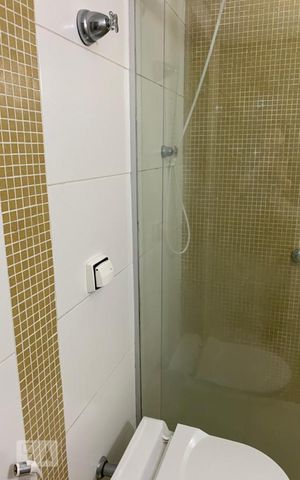Apartamento à venda com 63m², 2 quartos e 1 vaga Apartamento à venda com 63m², 2 quartos e 1 vagaBanheiro
