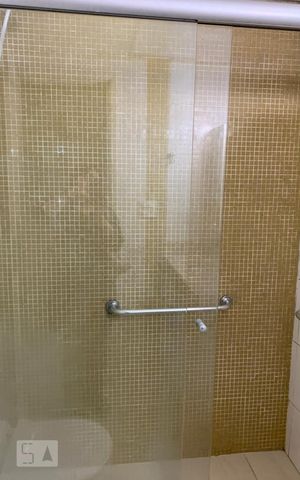Apartamento à venda com 63m², 2 quartos e 1 vaga Apartamento à venda com 63m², 2 quartos e 1 vagaBanheiro