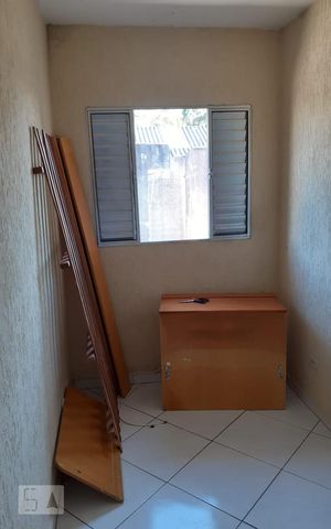 Casa à venda com 170m², 3 quartos e 1 vaga Casa à venda com 170m², 3 quartos e 1 vagaEscritório