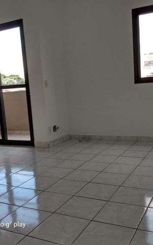 Apartamento à venda com 82m², 3 quartos e 2 vagas Apartamento à venda com 82m², 3 quartos e 2 vagasSala