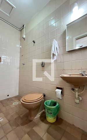 Casa para alugar com 210m², 4 quartos e 2 vagas Casa para alugar com 210m², 4 quartos e 2 vagasBanheiro Edícula