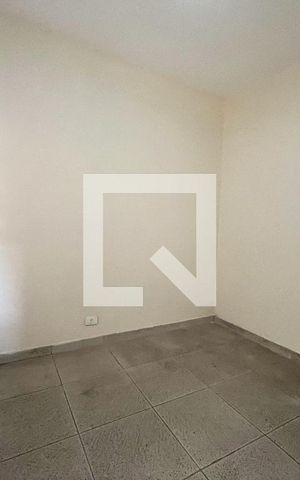 Casa para alugar com 210m², 4 quartos e 2 vagas Casa para alugar com 210m², 4 quartos e 2 vagasQuarto de Serviço