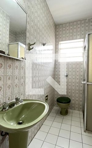 Casa para alugar com 210m², 4 quartos e 2 vagas Casa para alugar com 210m², 4 quartos e 2 vagasBanheiro da Suíte