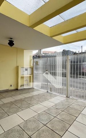 Casa para alugar com 210m², 4 quartos e 2 vagas Casa para alugar com 210m², 4 quartos e 2 vagasGaragem