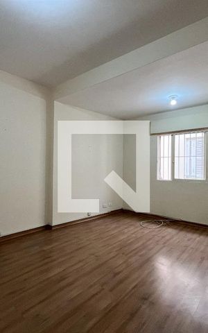 Casa para alugar com 210m², 4 quartos e 2 vagas Casa para alugar com 210m², 4 quartos e 2 vagasSuite