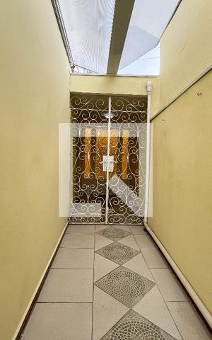 Casa para alugar com 210m², 4 quartos e 2 vagas Casa para alugar com 210m², 4 quartos e 2 vagasEntrada