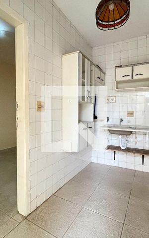 Casa para alugar com 210m², 4 quartos e 2 vagas Casa para alugar com 210m², 4 quartos e 2 vagasÁrea de Serviço