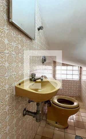 Casa para alugar com 210m², 4 quartos e 2 vagas Casa para alugar com 210m², 4 quartos e 2 vagasLavabo