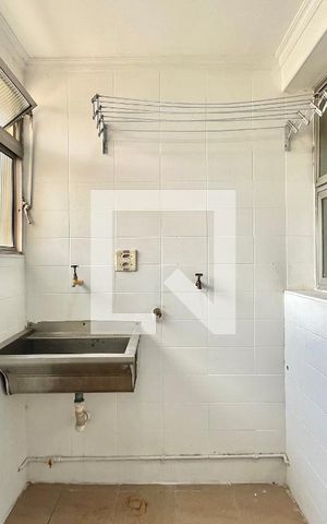 Apartamento à venda com 70m², 2 quartos e 1 vaga Apartamento à venda com 70m², 2 quartos e 1 vagaÁrea de Serviço