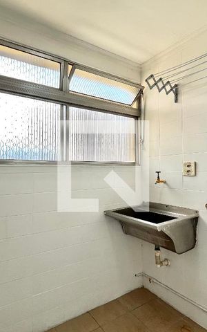 Apartamento à venda com 70m², 2 quartos e 1 vaga Apartamento à venda com 70m², 2 quartos e 1 vagaÁrea de Serviço