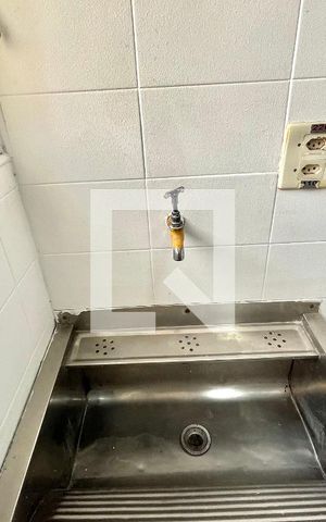 Apartamento à venda com 70m², 2 quartos e 1 vagaÁrea de Serviço