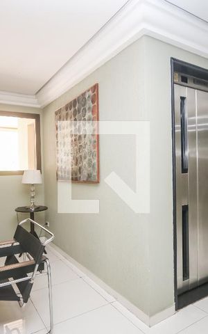 Apartamento à venda com 79m², 2 quartos e 2 vagas Apartamento à venda com 79m², 2 quartos e 2 vagasHall de Entrada