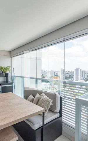 Apartamento à venda com 33m², 1 quarto e 1 vaga Apartamento à venda com 33m², 1 quarto e 1 vagaVaranda