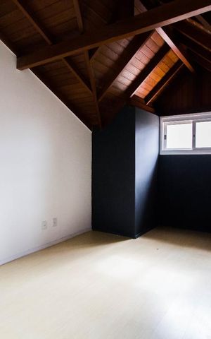 Casa de condomínio à venda com 110m², 3 quartos e 2 vagas