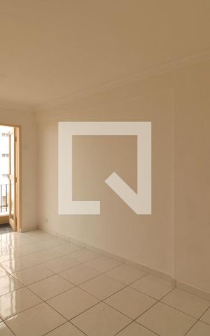 Apartamento para alugar com 72m², 2 quartos e 1 vagaSala