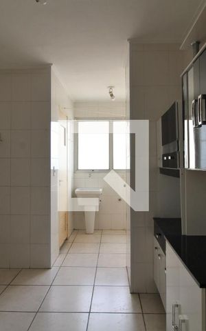 Apartamento para alugar com 72m², 2 quartos e 1 vagaCozinha