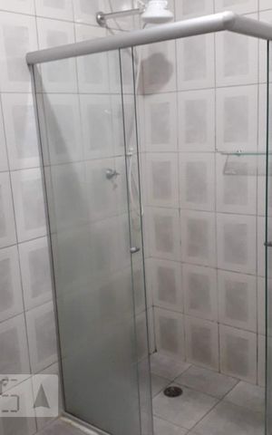 Studio para alugar com 56m², 1 quarto e sem vaga Studio para alugar com 56m², 1 quarto e sem vagaBanheiro