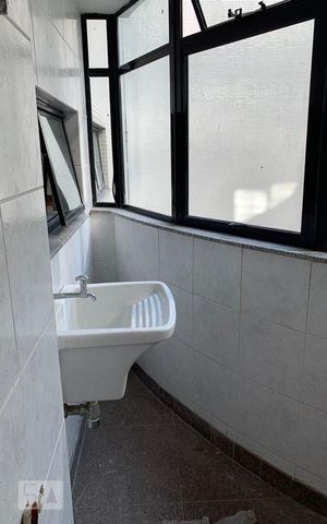 Apartamento para alugar com 700m², 4 quartos e 3 vagas Apartamento para alugar com 700m², 4 quartos e 3 vagasÁrea de Serviço