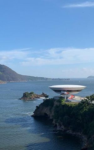 Apartamento para alugar com 700m², 4 quartos e 3 vagas Apartamento para alugar com 700m², 4 quartos e 3 vagasVista da Siute