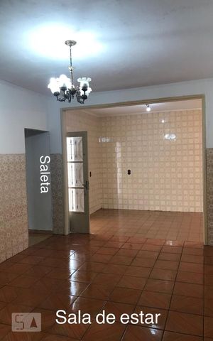Casa para alugar com 130m², 3 quartos e 2 vagas Casa para alugar com 130m², 3 quartos e 2 vagassala de estar