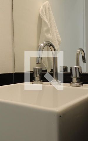 Apartamento à venda com 52m², 2 quartos e 1 vagaBanheiro Social