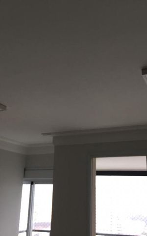 Apartamento à venda com 82m², 2 quartos e 2 vagas Apartamento à venda com 82m², 2 quartos e 2 vagasDetalhe Sala