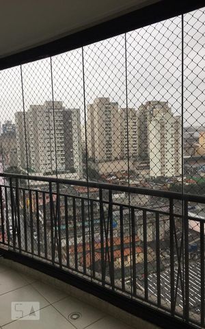 Apartamento à venda com 82m², 2 quartos e 2 vagas Apartamento à venda com 82m², 2 quartos e 2 vagasVaranda