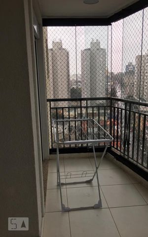 Apartamento à venda com 82m², 2 quartos e 2 vagas Apartamento à venda com 82m², 2 quartos e 2 vagasVaranda