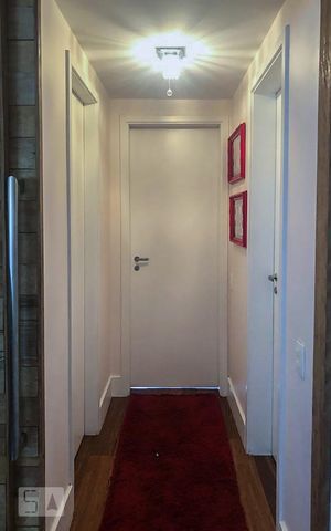 Apartamento à venda com 135m², 3 quartos e 2 vagas Apartamento à venda com 135m², 3 quartos e 2 vagasCorredor