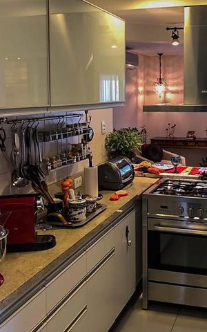 Apartamento à venda com 135m², 3 quartos e 2 vagas Apartamento à venda com 135m², 3 quartos e 2 vagasCozinha